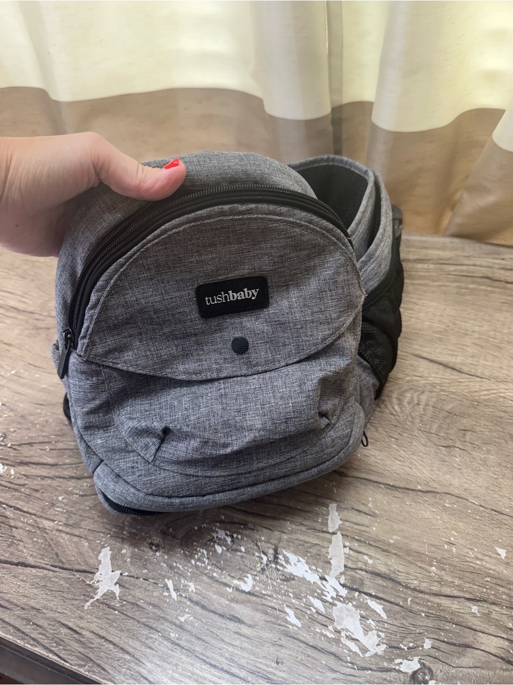 Tushbaby Hip Seat Carrier Grey